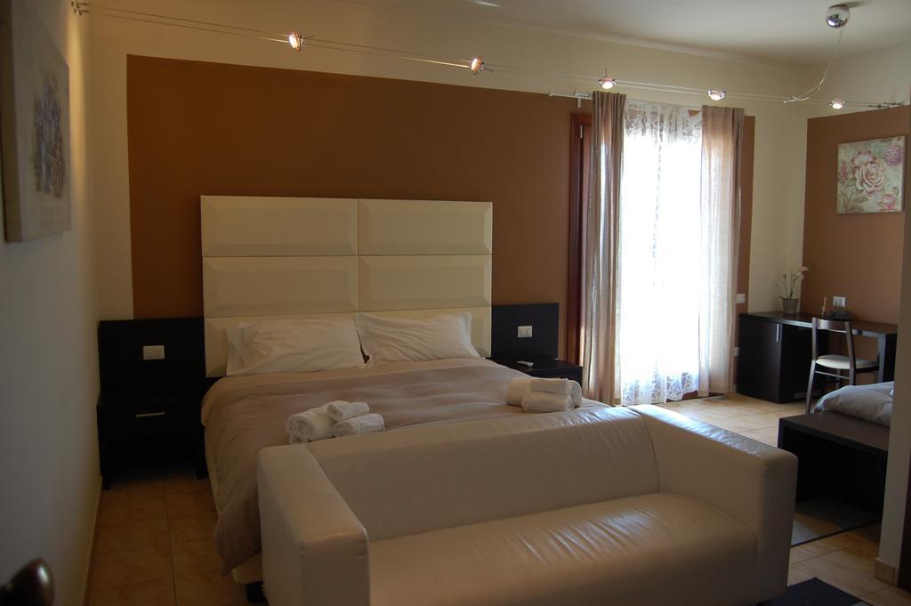 Al Cason Hotel Solesino Buitenkant foto