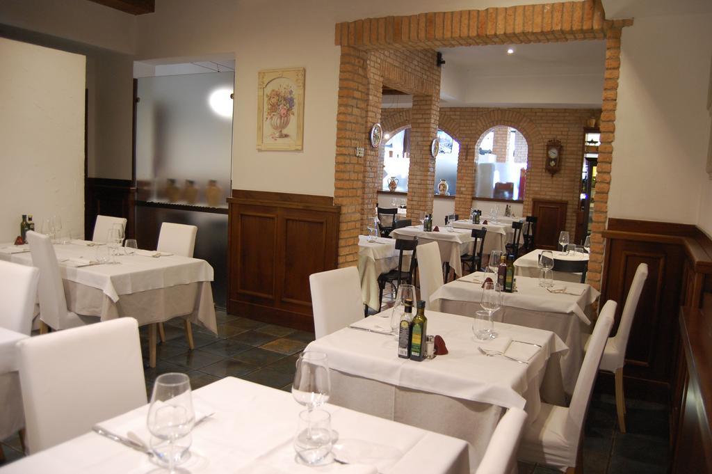 Al Cason Hotel Solesino Buitenkant foto